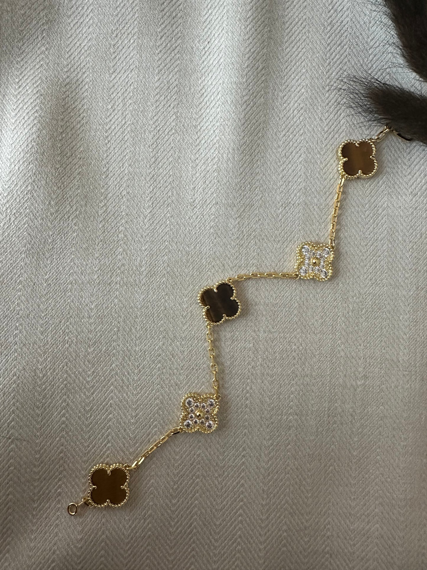 Lana - Armbånd (Brun )