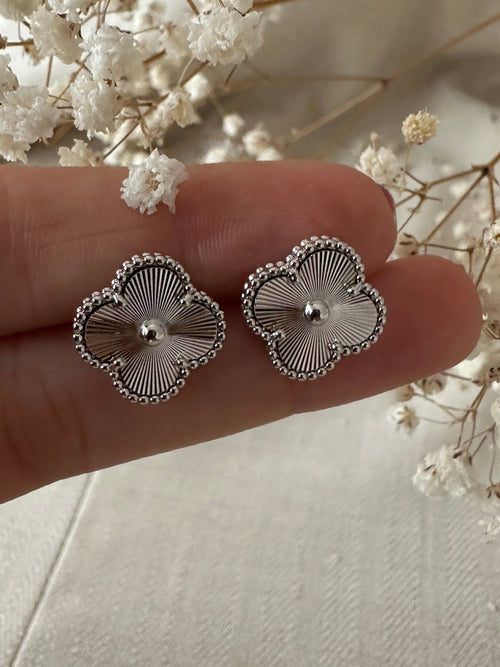 Flora Shine Ørestikker – Sølv