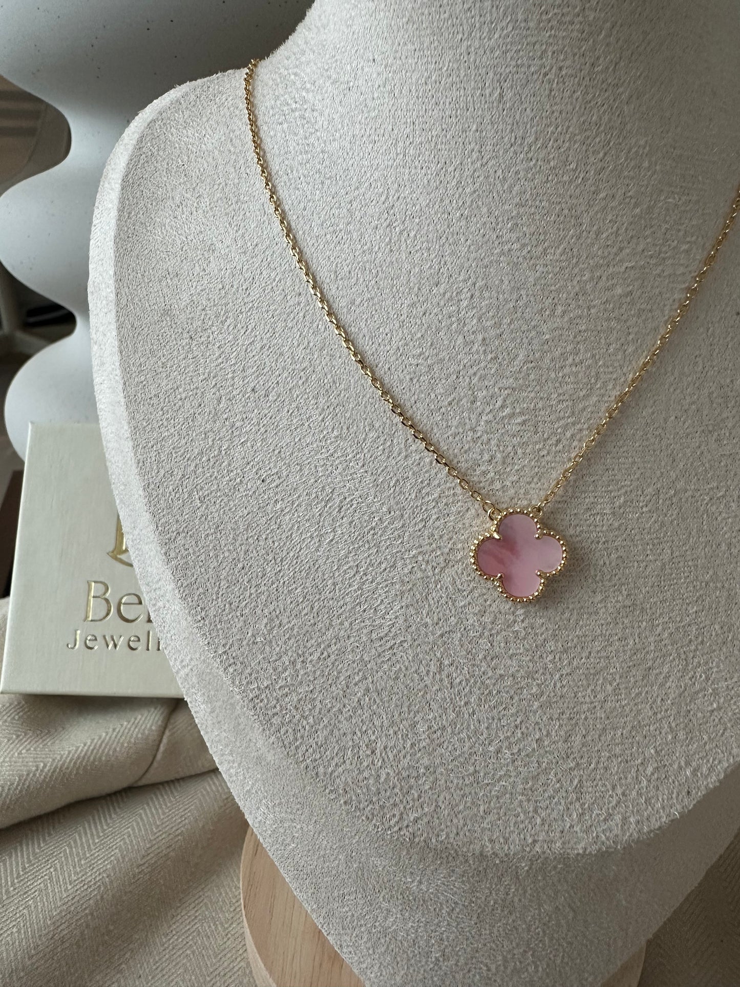 Rose Pearl - Halskæde