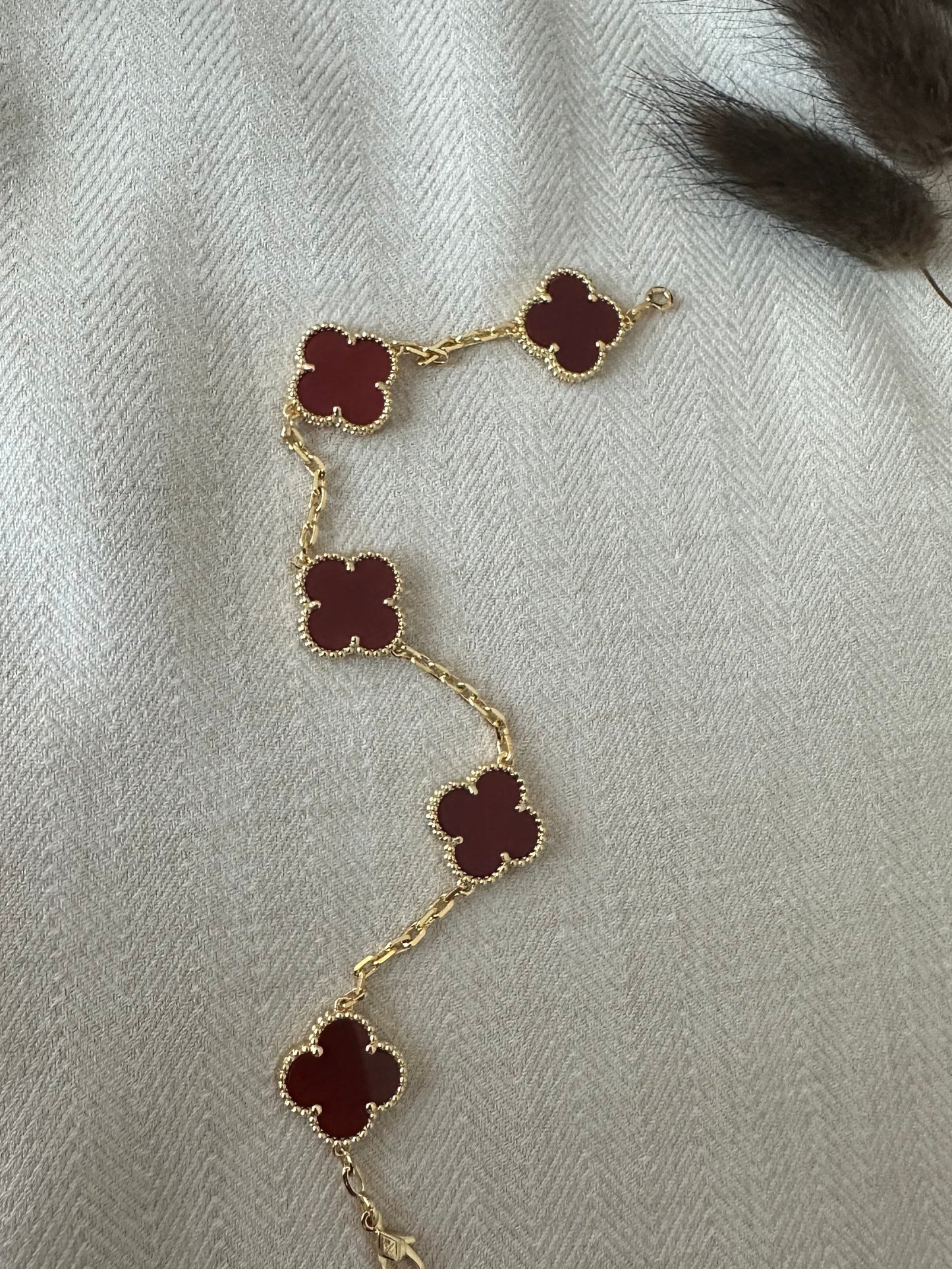 Sille - Armbånd (mørke rød )