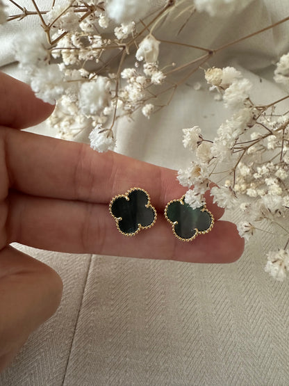 Smokey Pearl Clover - ørering