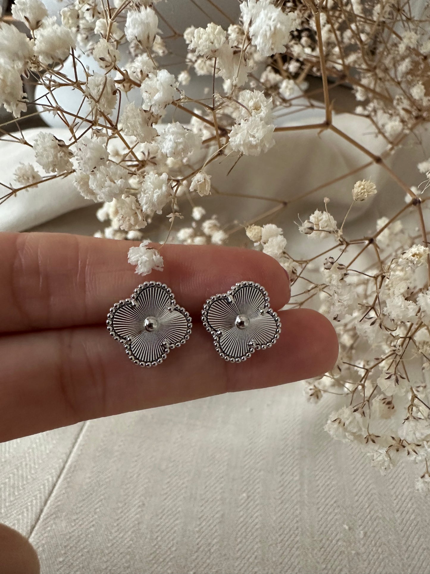 Flora Shine Ørestikker – Sølv